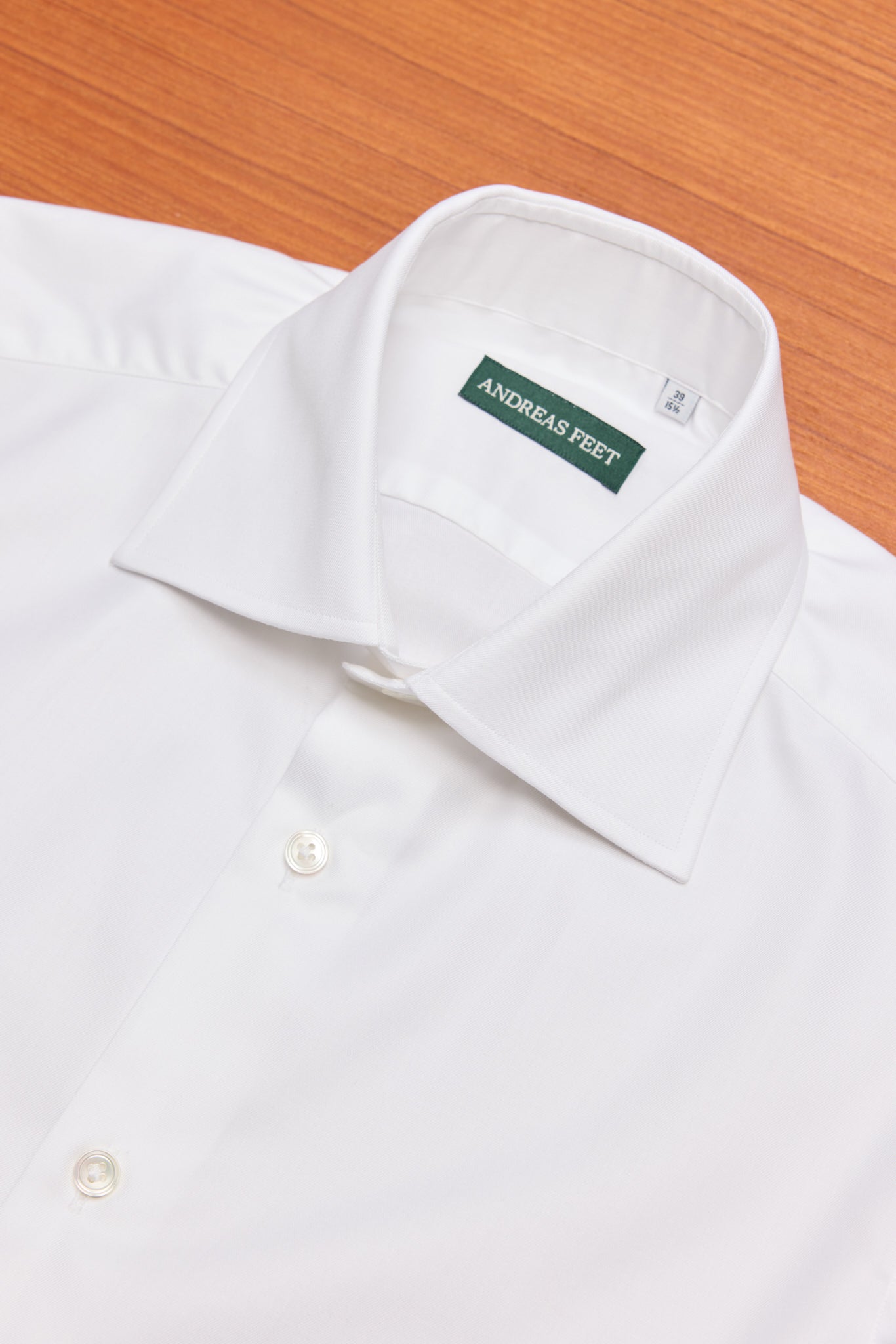 HG White Twill Spread Collar Shirt