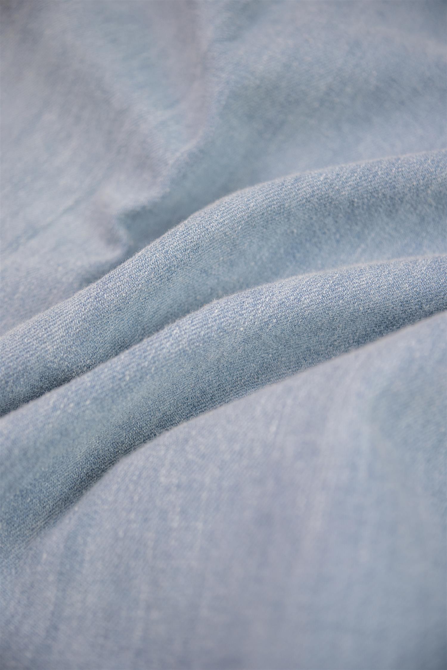 BLEACH WASH DENIM WESTERN SHIRT