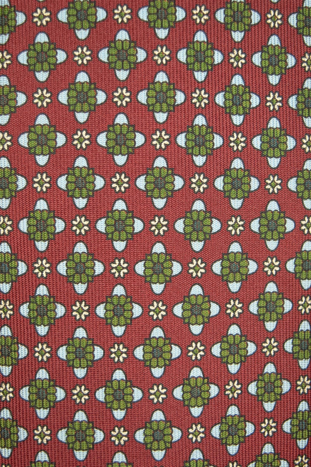Green and red flower pattern 3-Fold Silk Tie