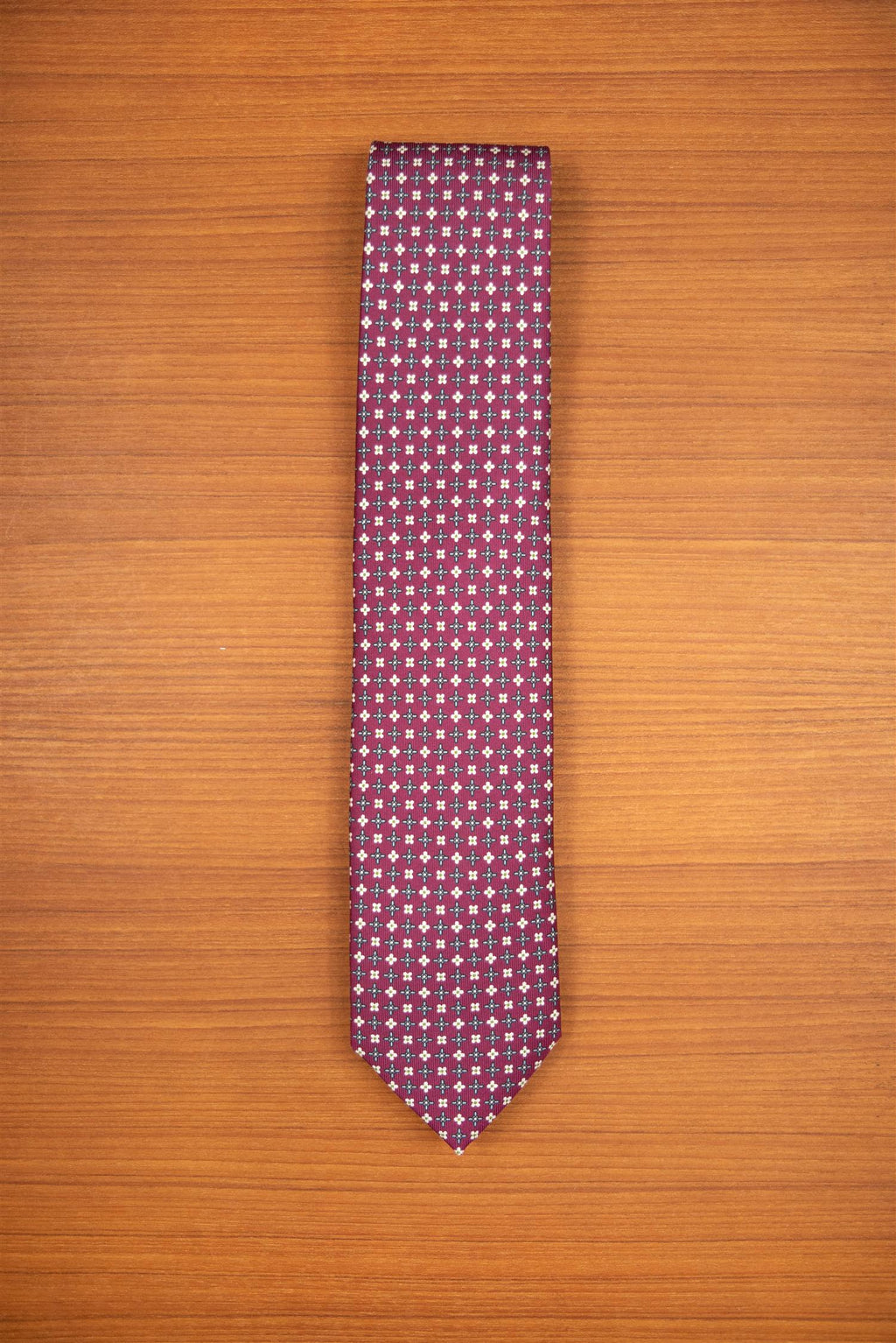 Magenta small flower pattern 3-Fold Silk Tie