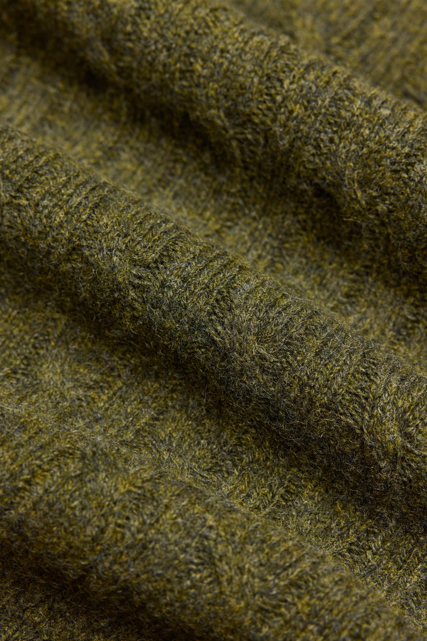 Scots Pine Cable Knit Shetland Wool Jumper