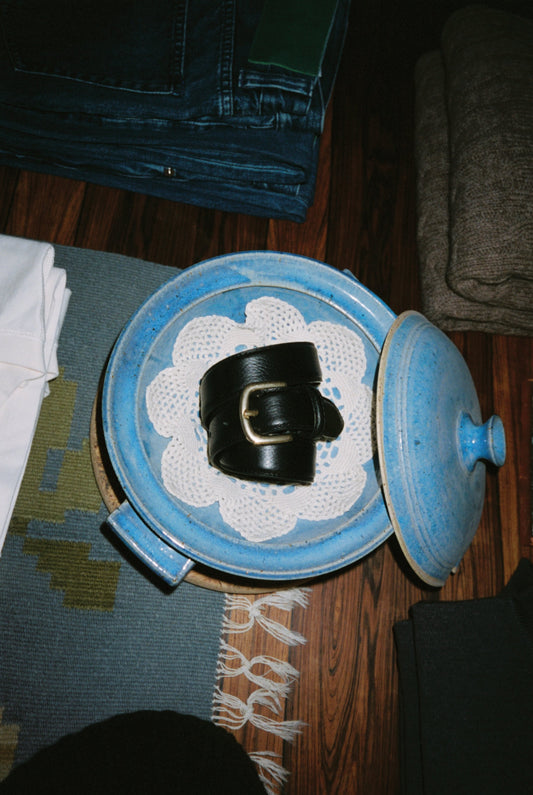 Black Grain Brass Buckle Leather Belt