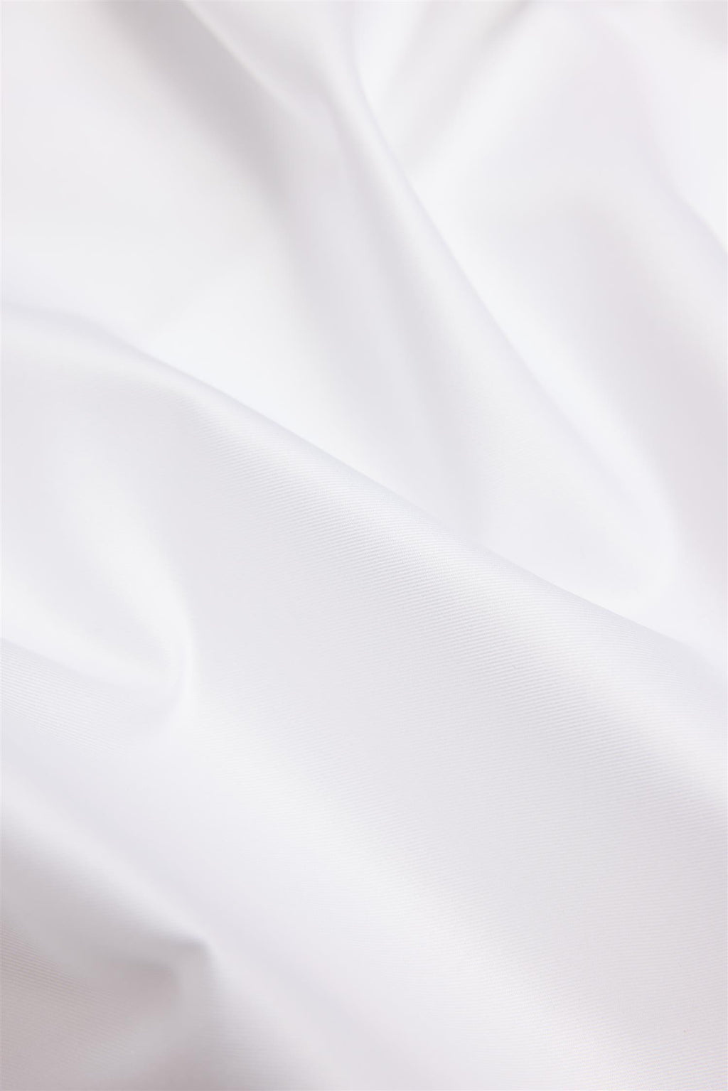 White twill Spread Collar Shirt