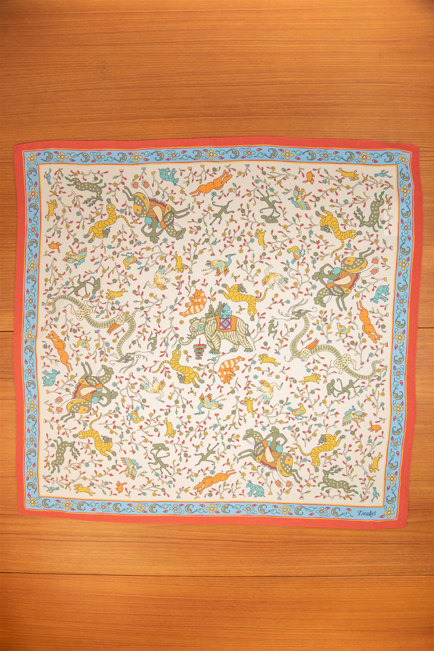 ECRU ANIMALS AND FLOWERS SILK BANDANA