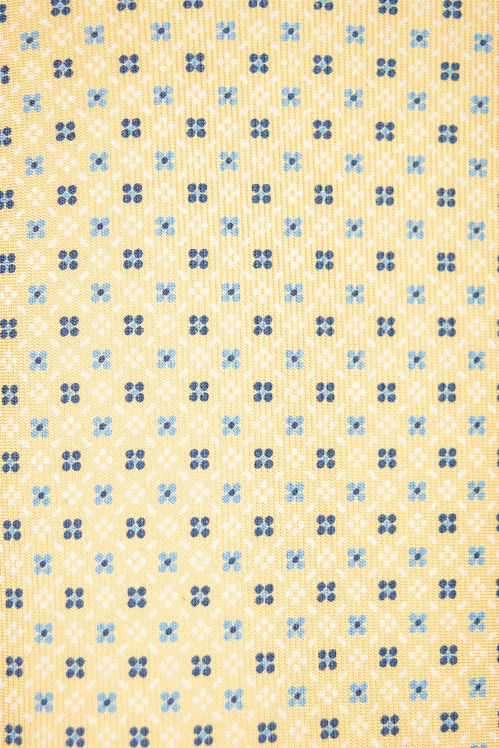 Light yellow 3-Fold Silk Tie