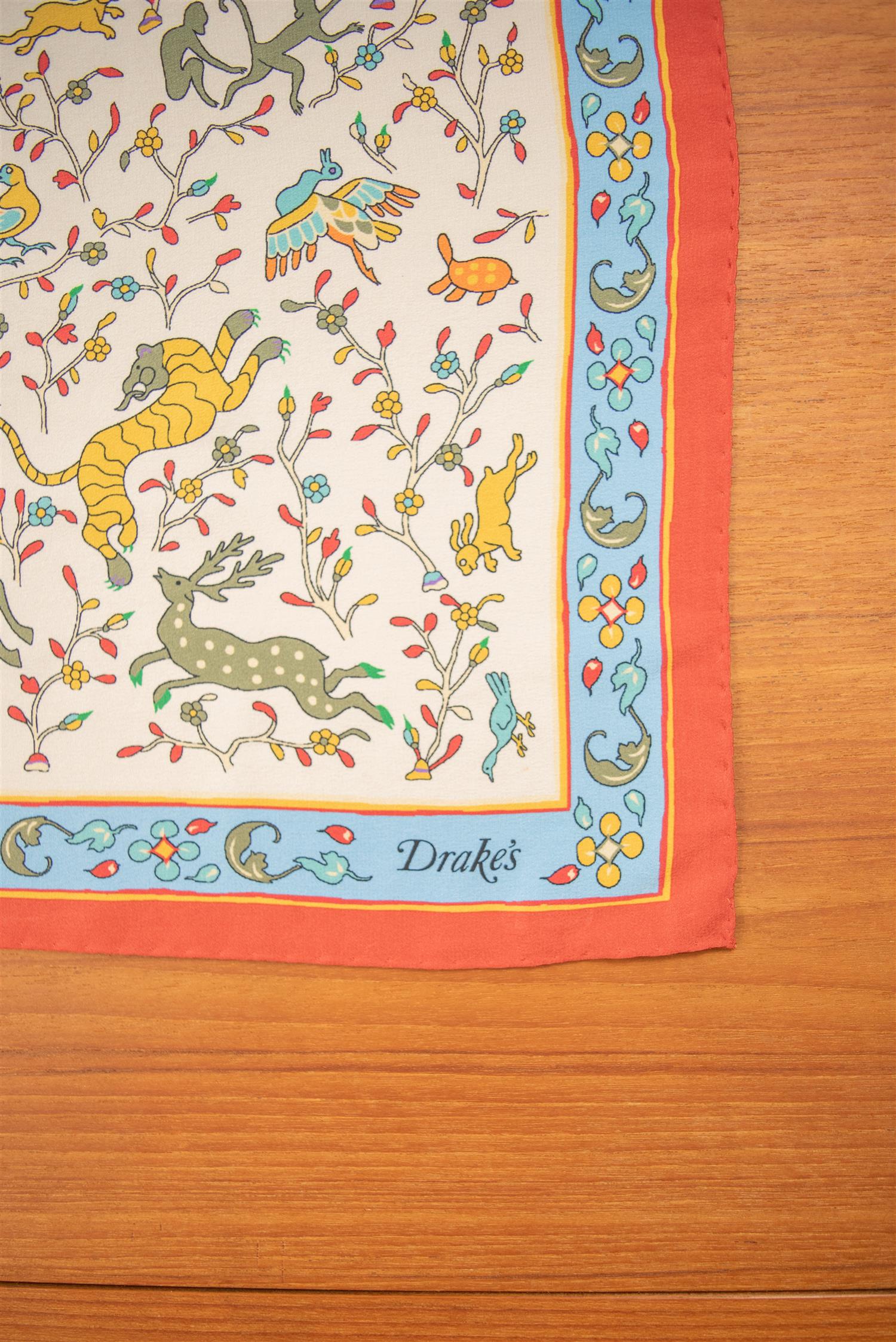 ECRU ANIMALS AND FLOWERS SILK BANDANA